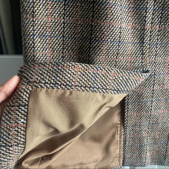 Plaid midi skirt with slits - Picture 3 of 5